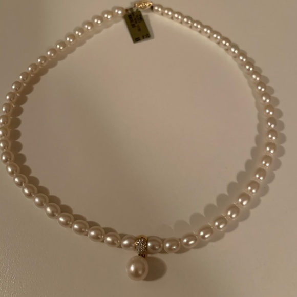 Jewelry - Authentic 14k gold pearl and diamond necklace